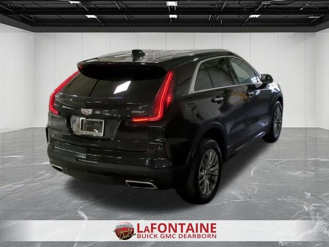2024 Cadillac XT4 Premium Luxury