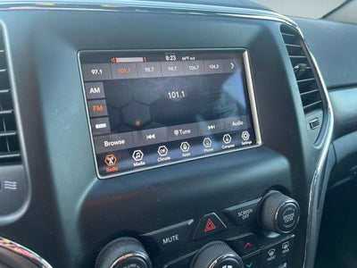2018 Jeep Grand Cherokee Laredo E 4x4