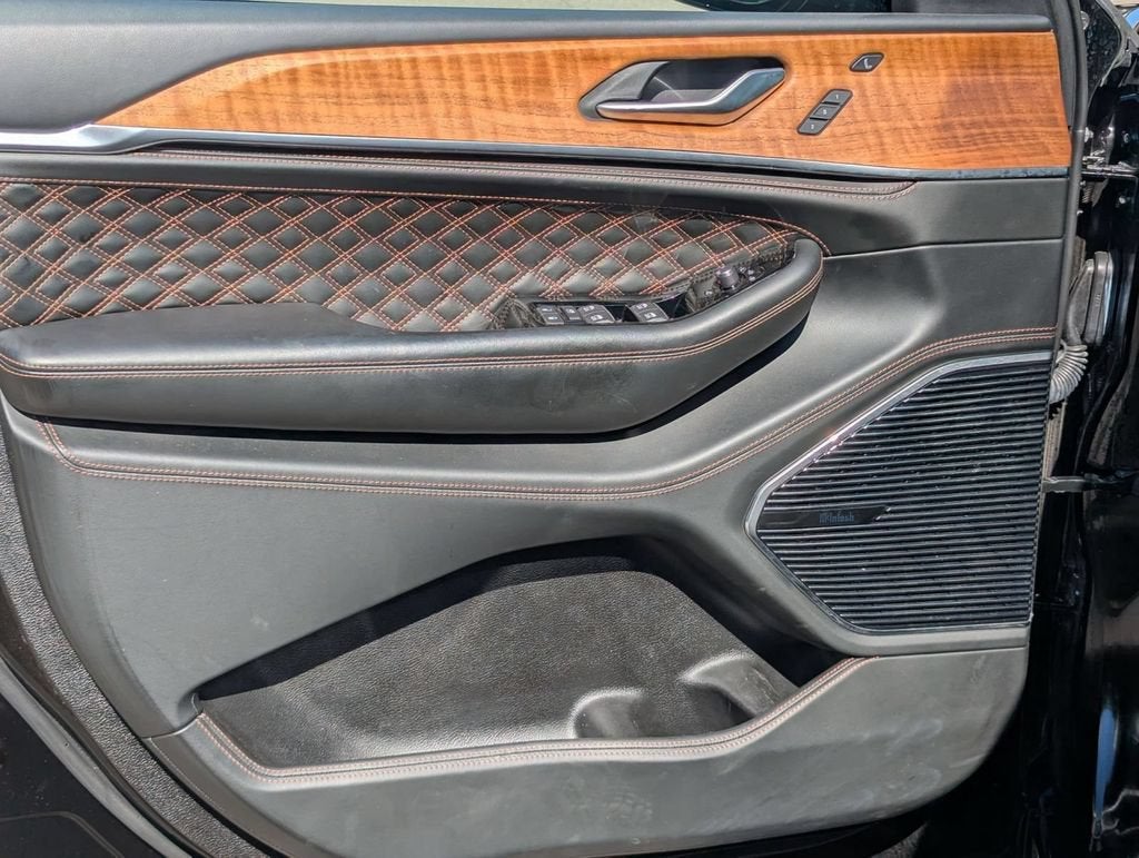 2023 Jeep Grand Cherokee L Summit Reserve 4x4
