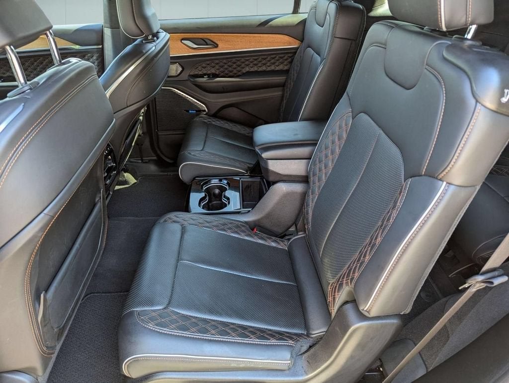 2023 Jeep Grand Cherokee L Summit Reserve 4x4