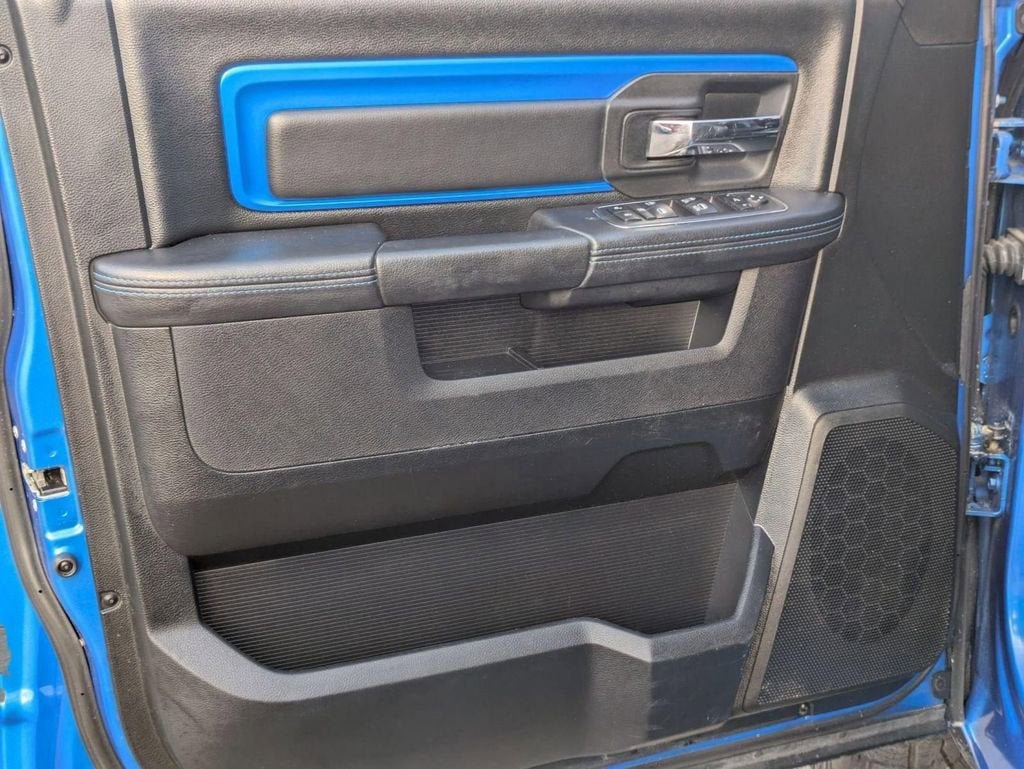 2018 RAM 1500 Sport Crew Cab 4x4 5'7" Box