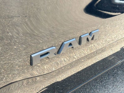 2019 RAM 1500 Big Horn/Lone Star Crew Cab 4x4 5'7" Box