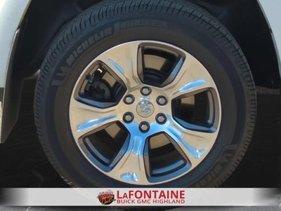 2020 RAM 1500 Laramie Crew Cab 4x4 5'7" Box