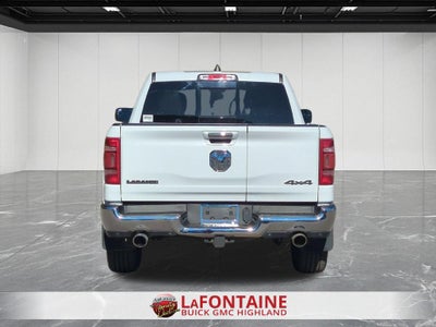 2020 RAM 1500 Laramie Crew Cab 4x4 5'7" Box