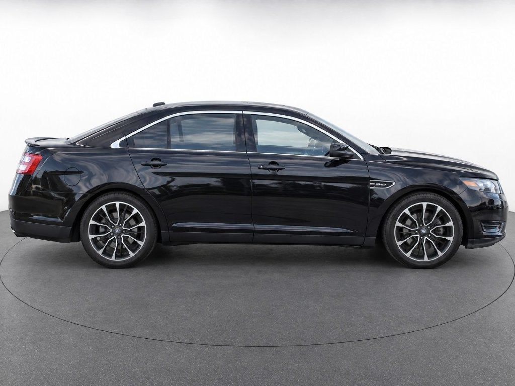 2018 Ford Taurus SHO