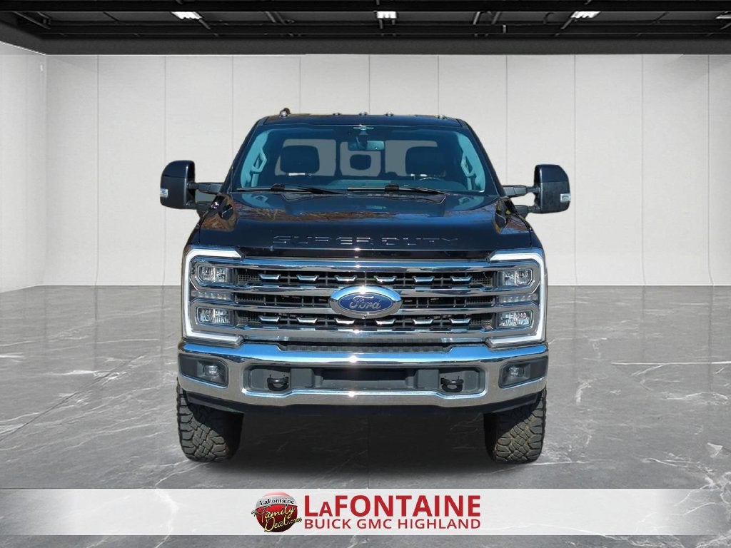 2023 Ford F-350 LARIAT