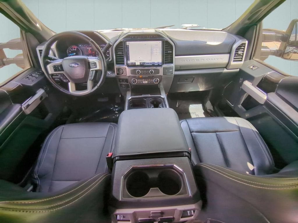 2022 Ford F-350 LARIAT