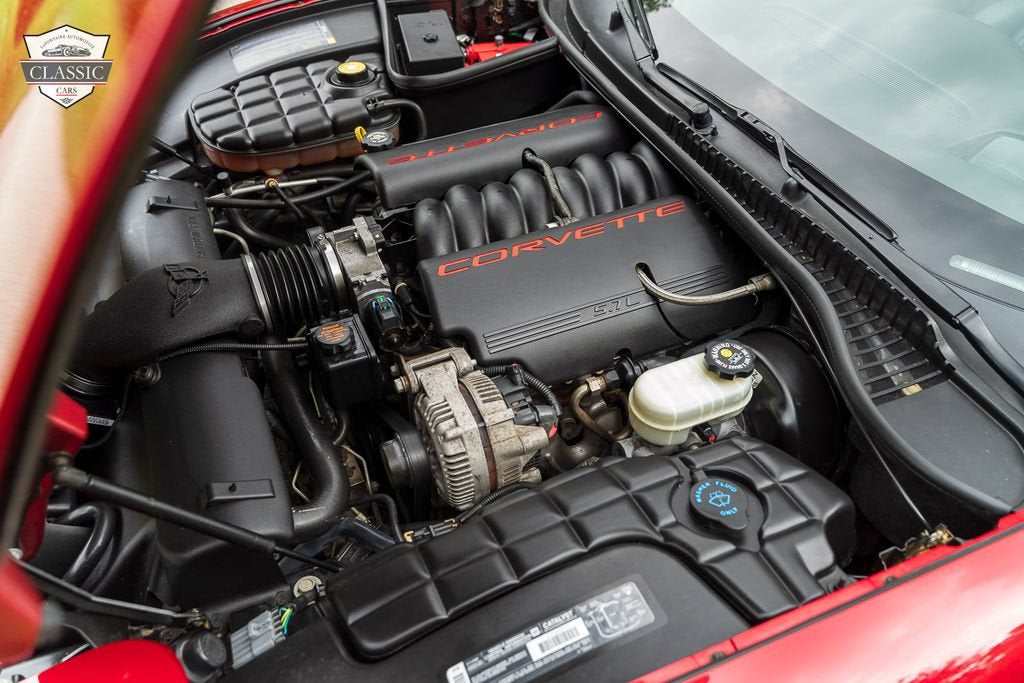 2001 Chevrolet Corvette 2DR CPE