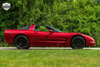 2001 Chevrolet Corvette 2DR CPE