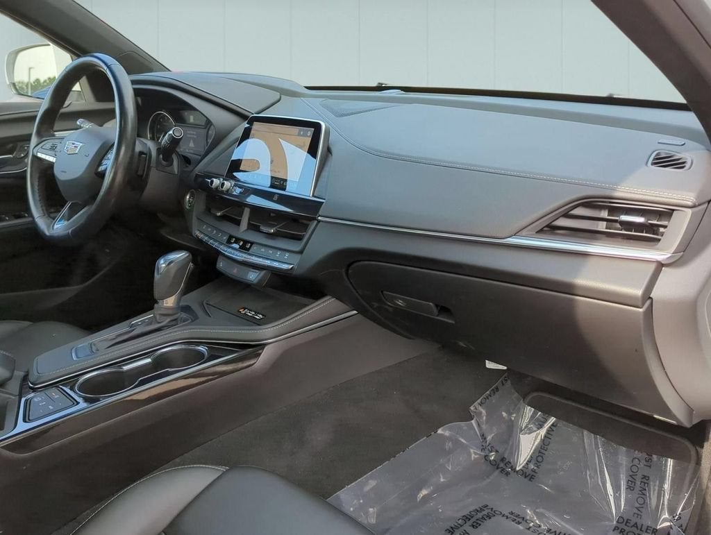 2021 Cadillac CT4 Luxury