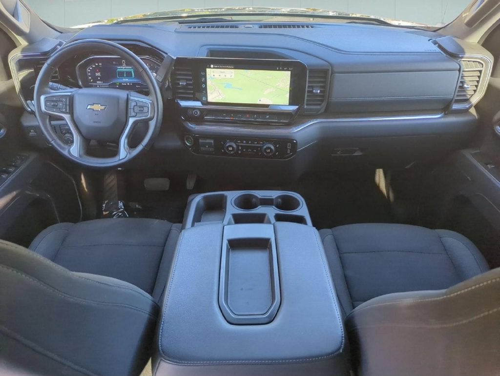 2025 Chevrolet Silverado 1500 LT (2FL)