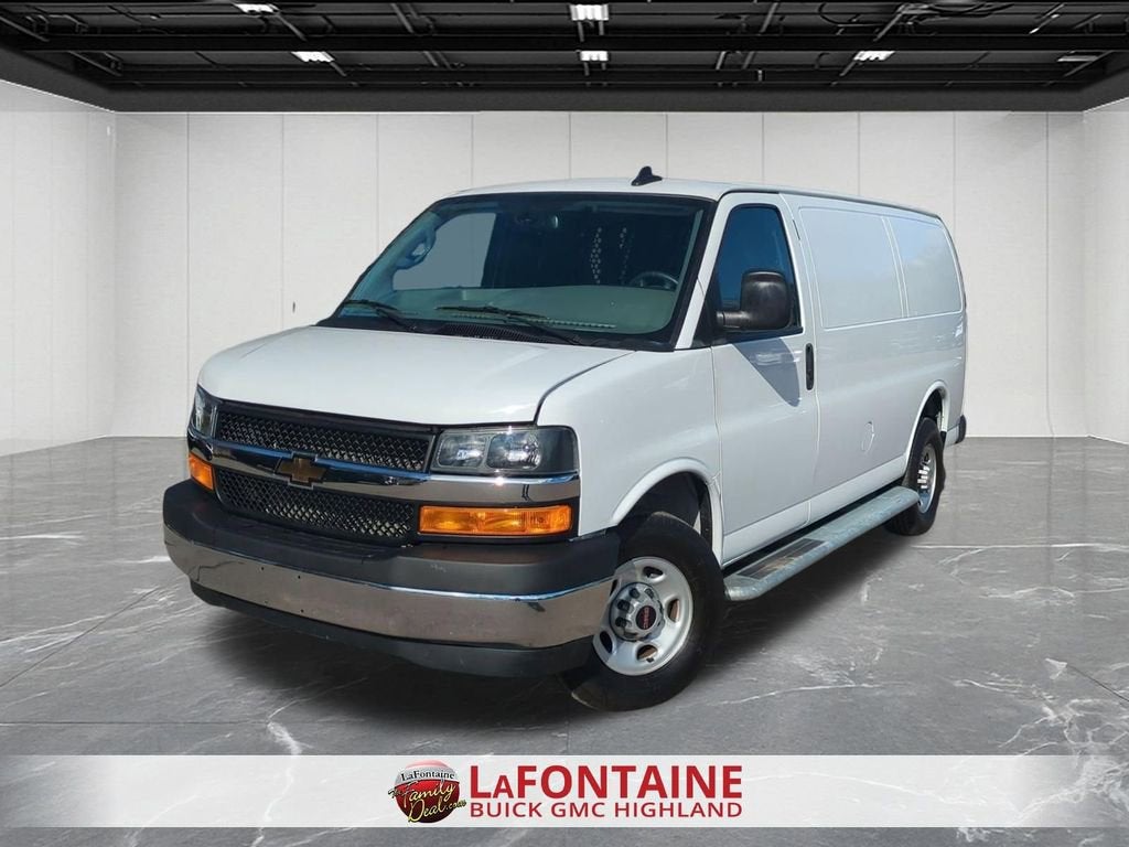 2024 Chevrolet Express Cargo 2500 WT