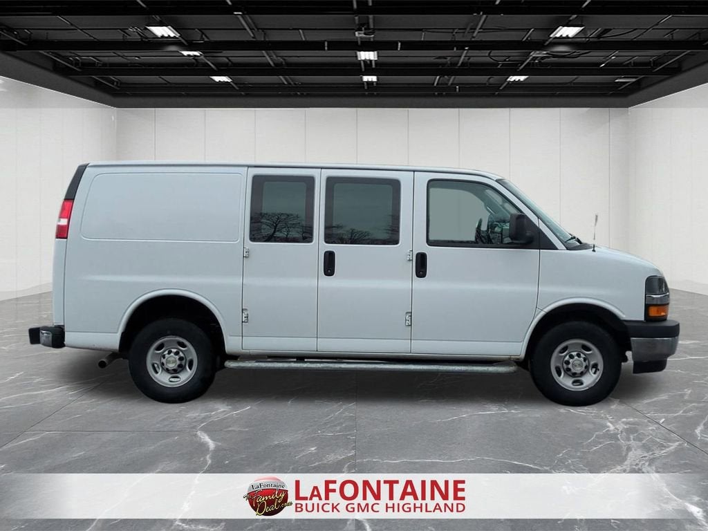 2024 Chevrolet Express Cargo 2500 WT