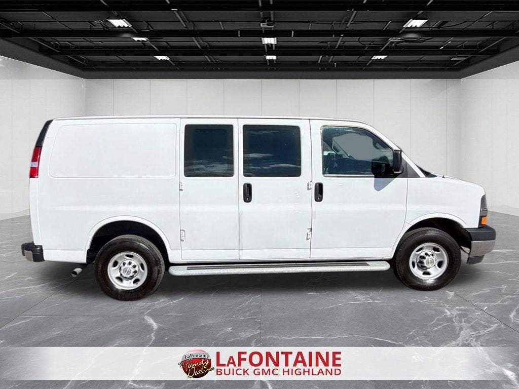 2024 Chevrolet Express Cargo 2500 WT