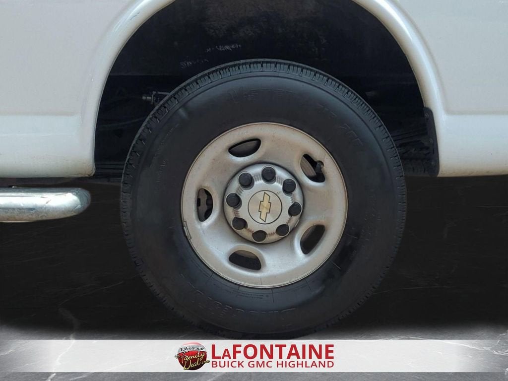 2024 Chevrolet Express Cargo 2500 WT