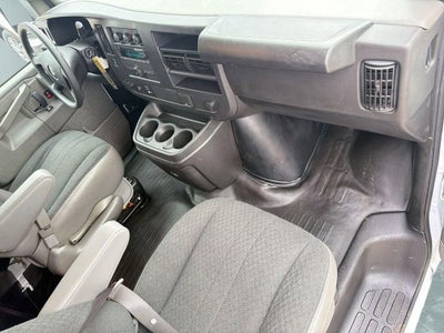 2024 Chevrolet Express Cargo 2500 WT