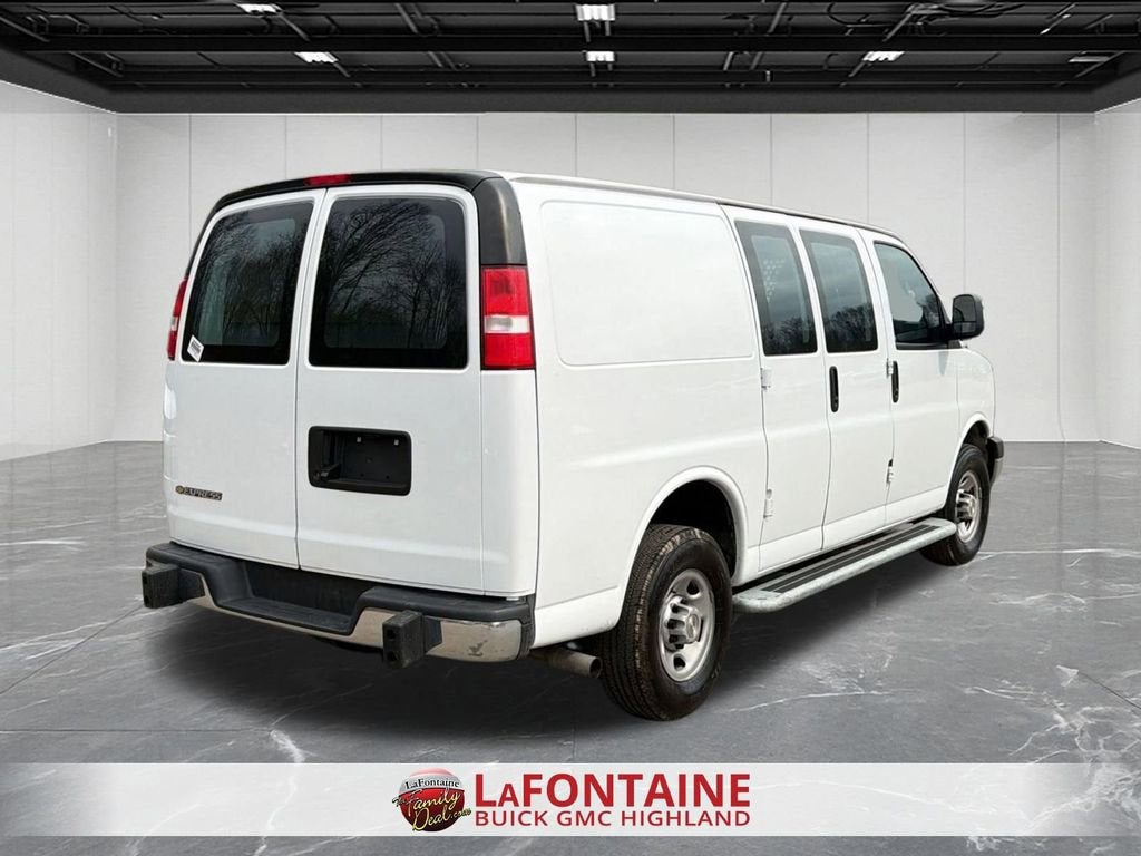 2024 Chevrolet Express Cargo 2500 WT
