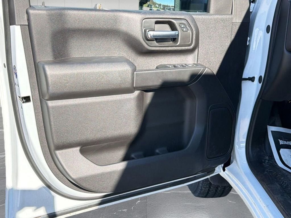 2024 GMC Sierra 2500 HD Pro