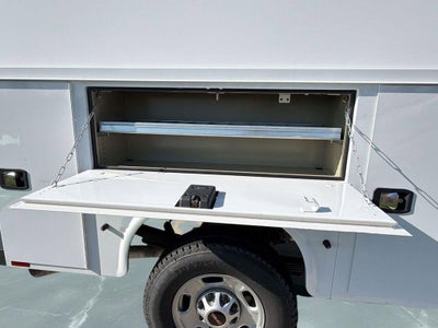 2024 GMC Sierra 2500 HD Pro