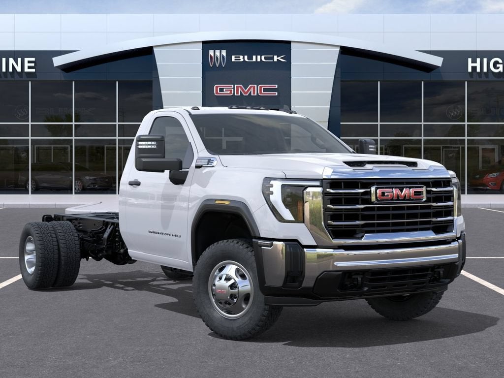 2026 GMC Sierra 3500 HD Chassis Cab Pro