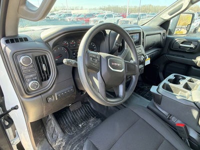 2024 GMC Sierra 2500 HD Pro