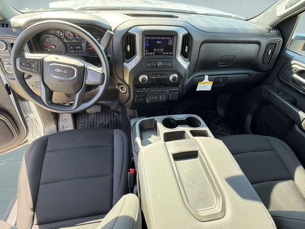 2024 GMC Sierra 2500 HD Pro