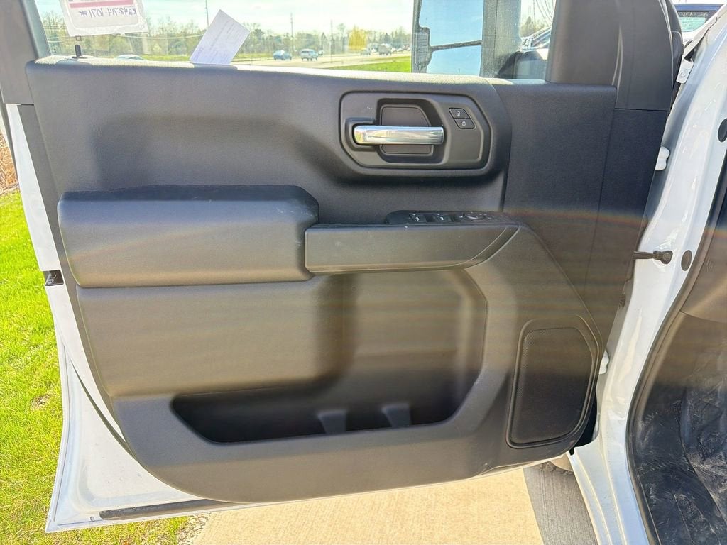 2024 GMC Sierra 2500 HD Pro