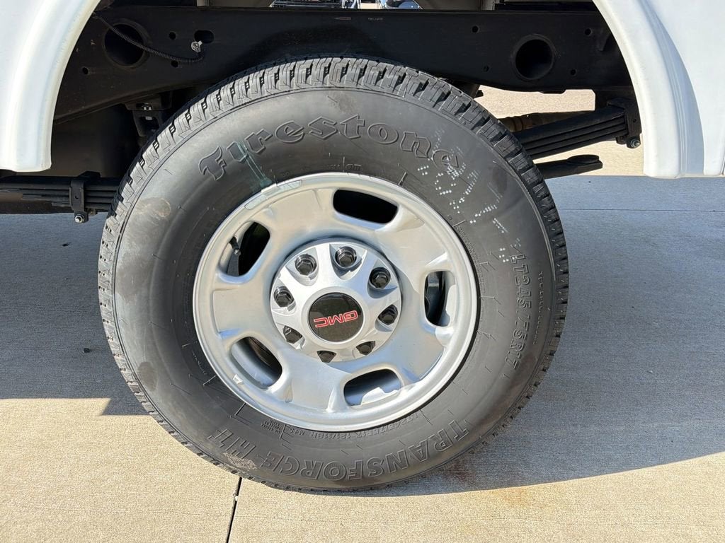 2024 GMC Sierra 2500 HD Pro