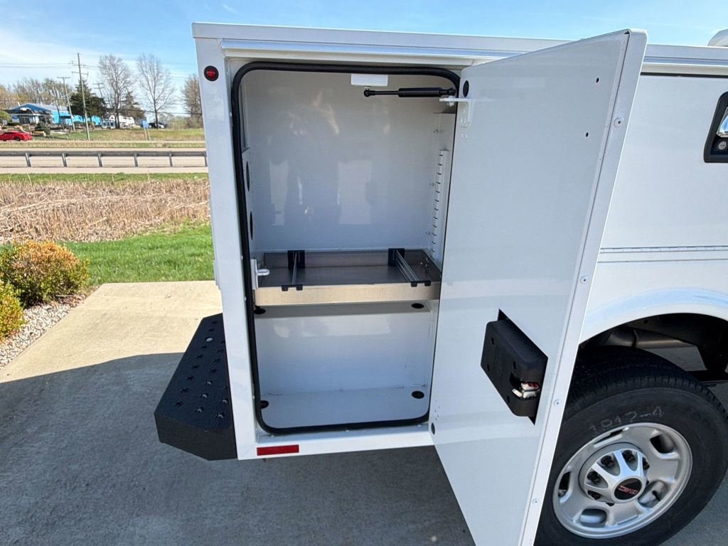 2024 GMC Sierra 2500 HD Pro