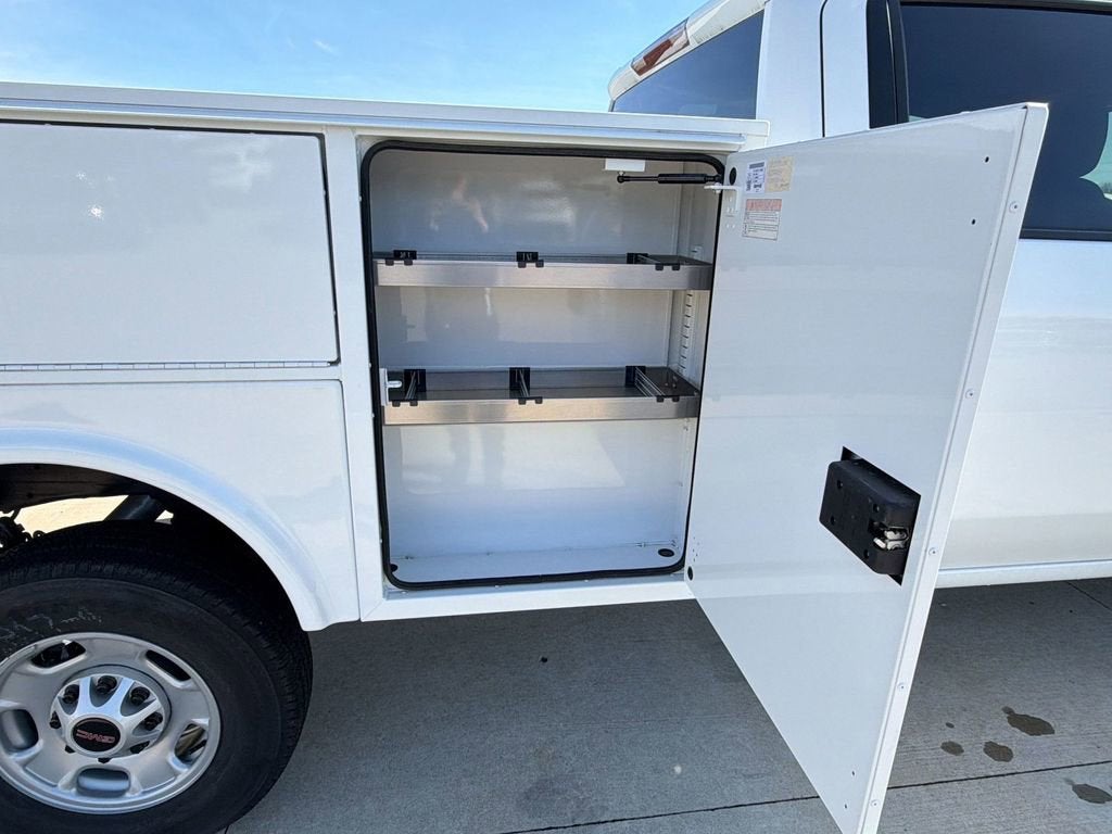 2024 GMC Sierra 2500 HD Pro