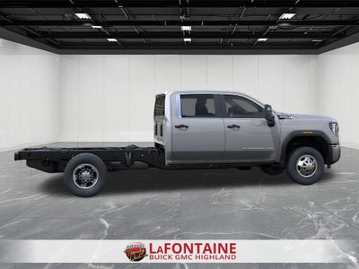 2026 GMC Sierra 3500 HD Chassis Cab Pro