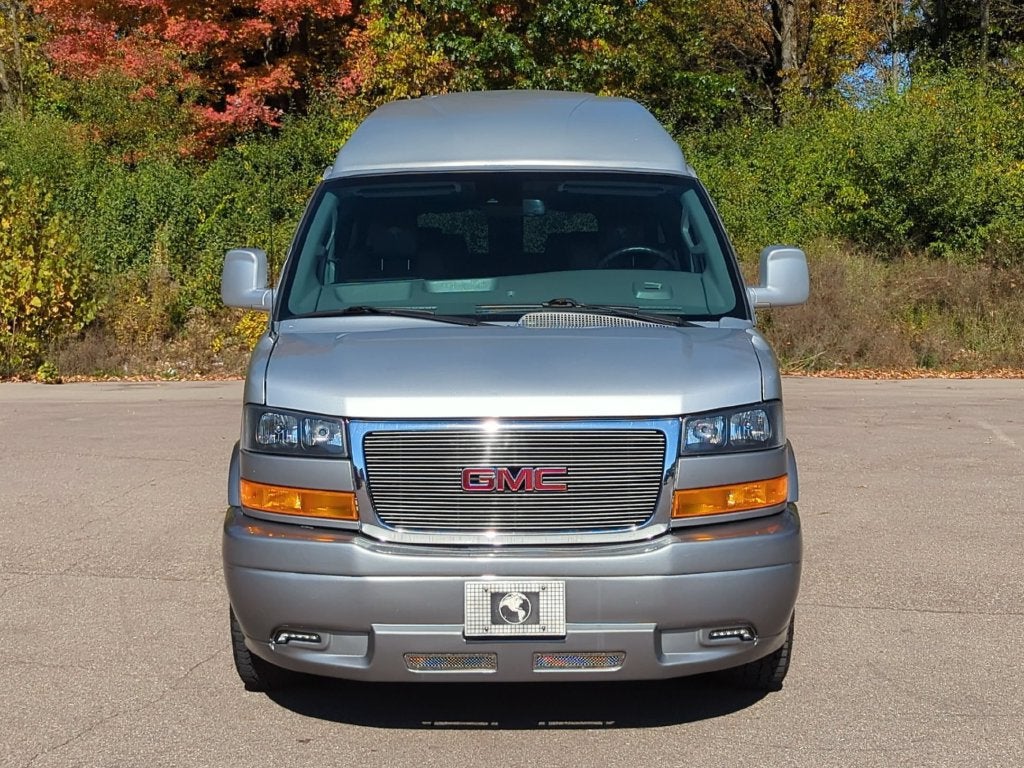 2021 GMC Savana Passenger 2500 LS