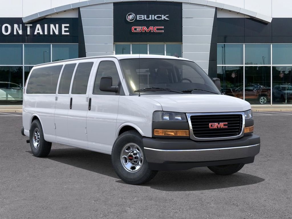 2026 GMC Savana Passenger LT