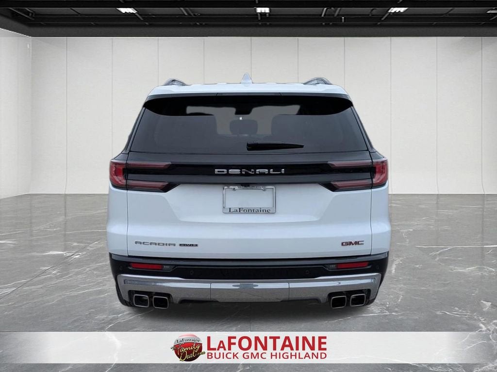 2024 GMC Acadia Denali