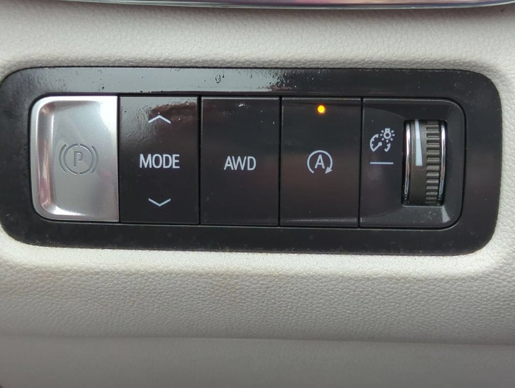2024 GMC Acadia Denali