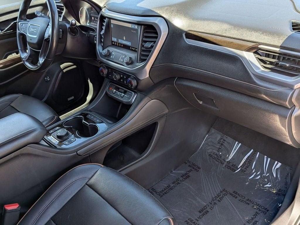 2020 GMC Acadia AT4