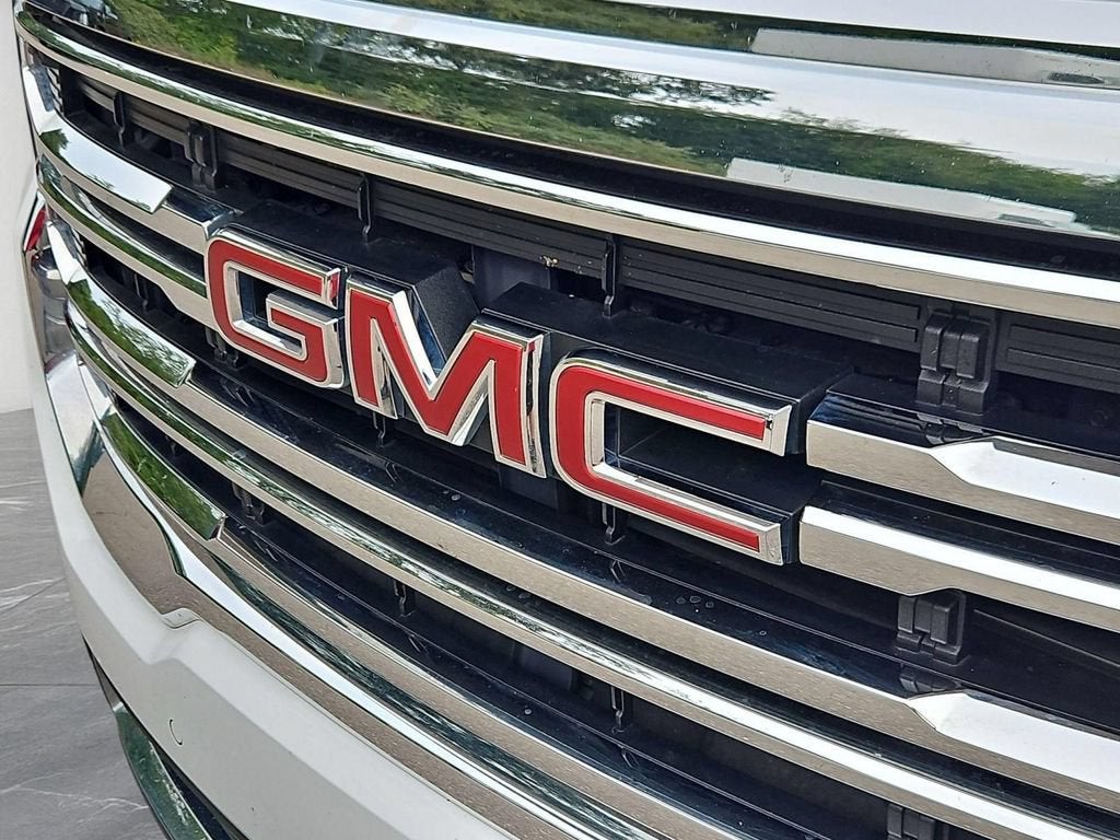 2021 GMC Acadia SLT