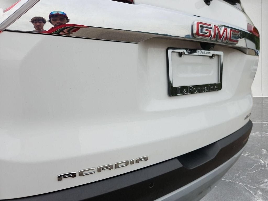 2021 GMC Acadia SLT