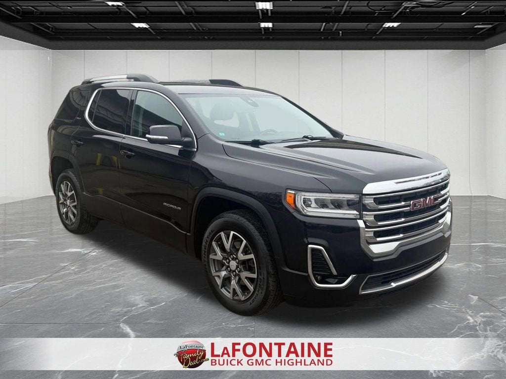 2023 GMC Acadia SLT