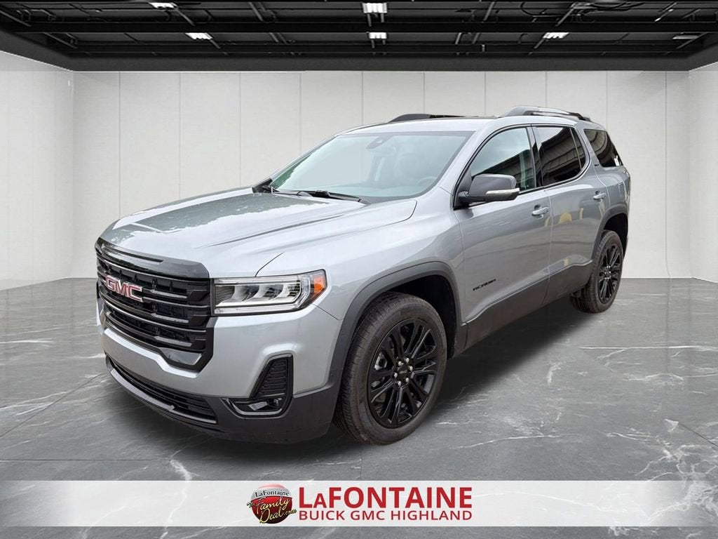 2023 GMC Acadia SLT