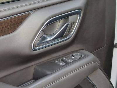 2024 GMC Yukon XL SLE