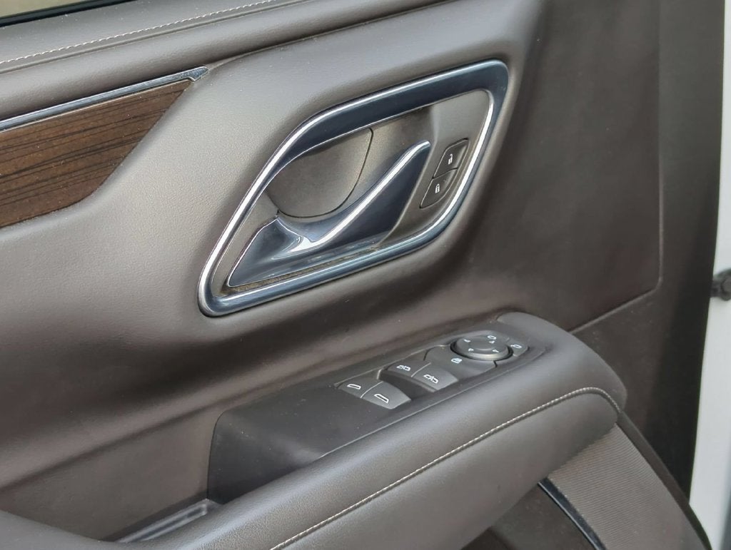 2024 GMC Yukon XL SLE