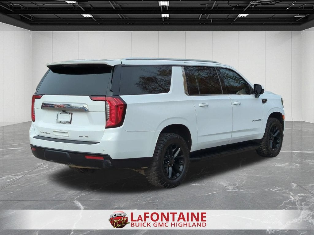 2024 GMC Yukon XL SLE