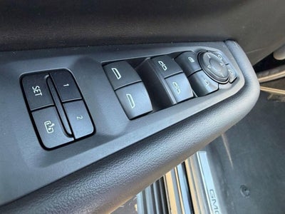 2021 GMC Yukon XL SLT