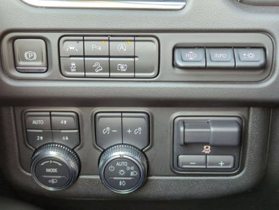 2023 GMC Yukon XL AT4