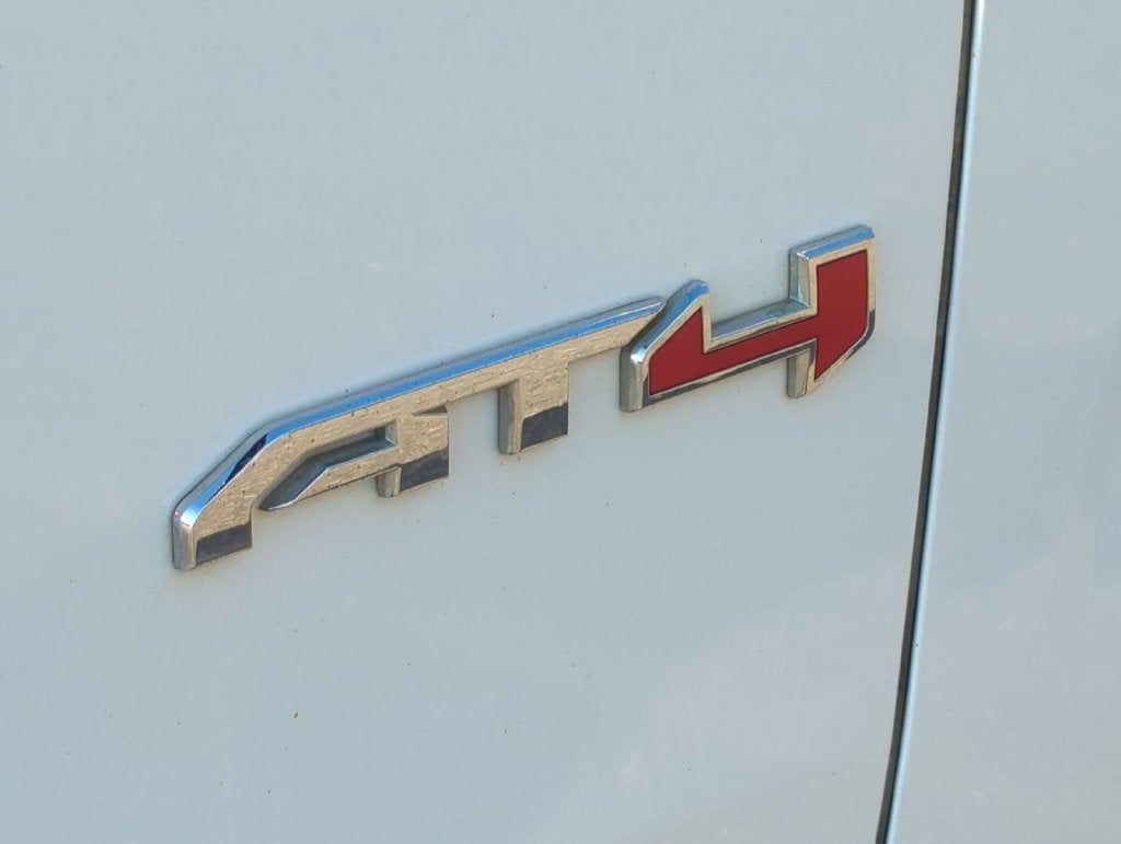 2023 GMC Yukon XL AT4