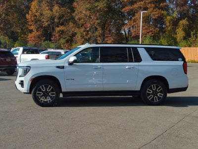2023 GMC Yukon XL AT4