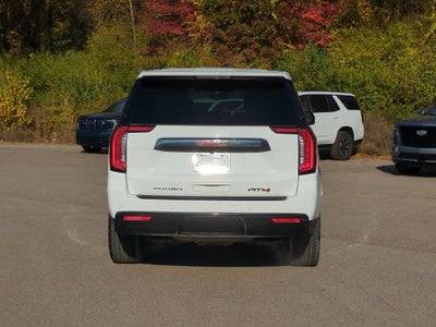 2023 GMC Yukon XL AT4
