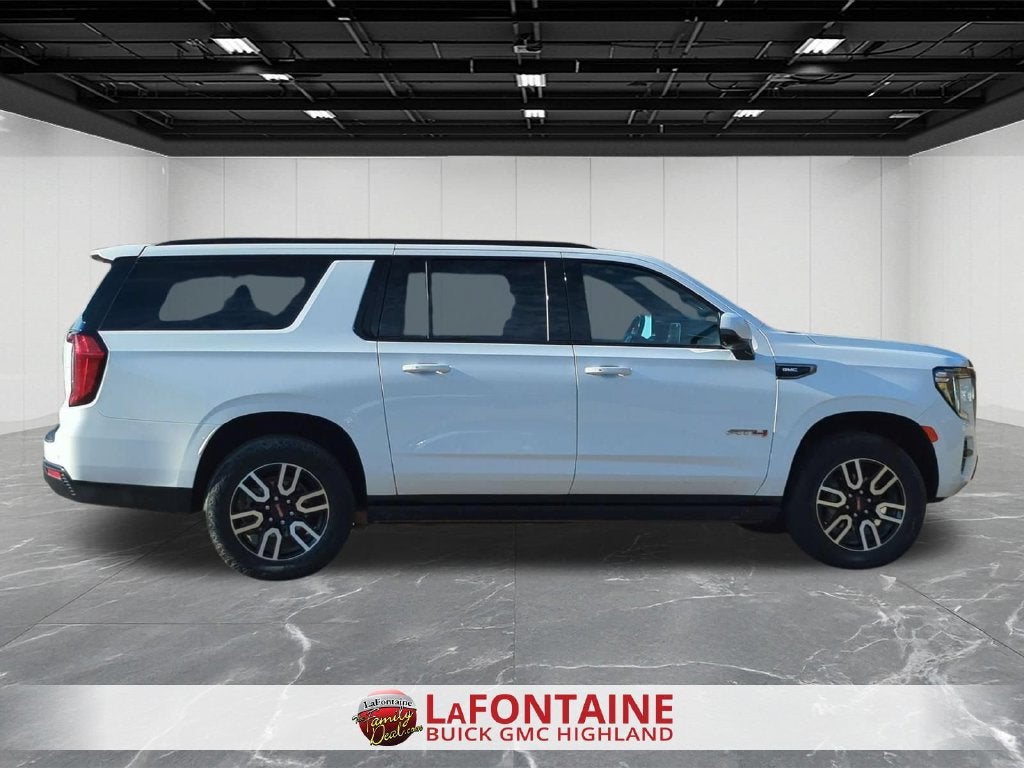 2023 GMC Yukon XL AT4