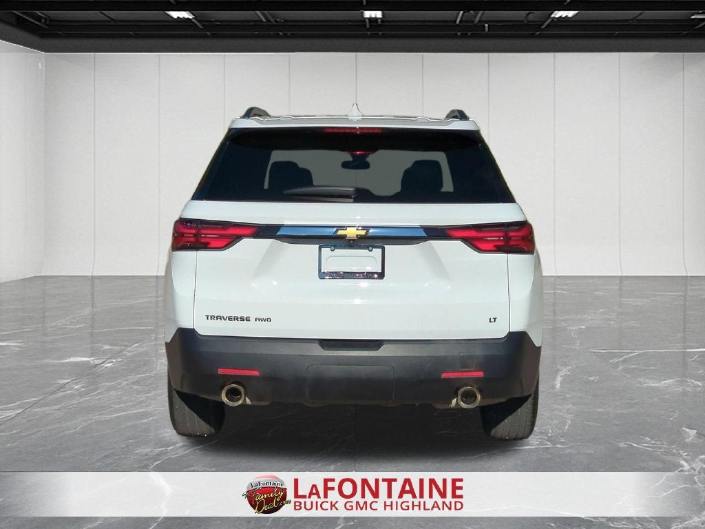 2023 Chevrolet Traverse LT Cloth